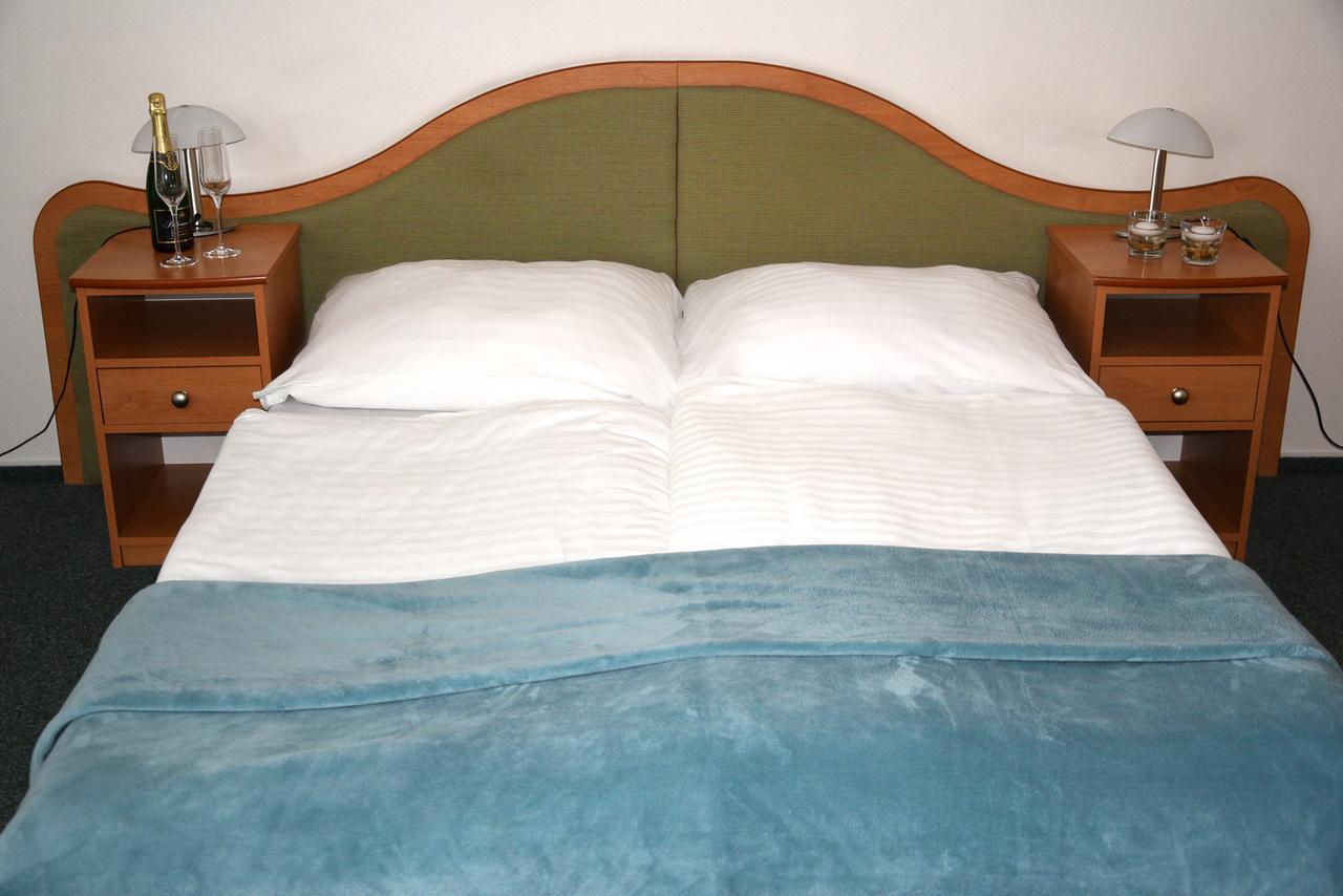Horní Těrlicko Hotel Jaskovska Krcma מראה חיצוני תמונה