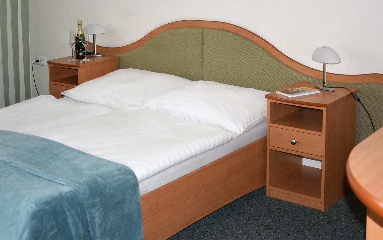 Horní Těrlicko Hotel Jaskovska Krcma מראה חיצוני תמונה
